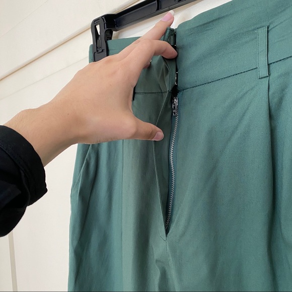 Song of Style Artemis High Waisted Pant in Juniper Green XS - Picture 4 of 8
